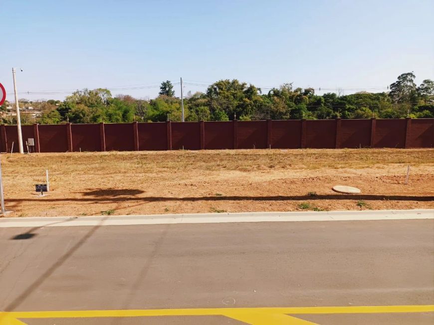 Imóvel para venda com 2369 metros quadrados em Jardins Sevilha - Aparecida de Goiânia - GO