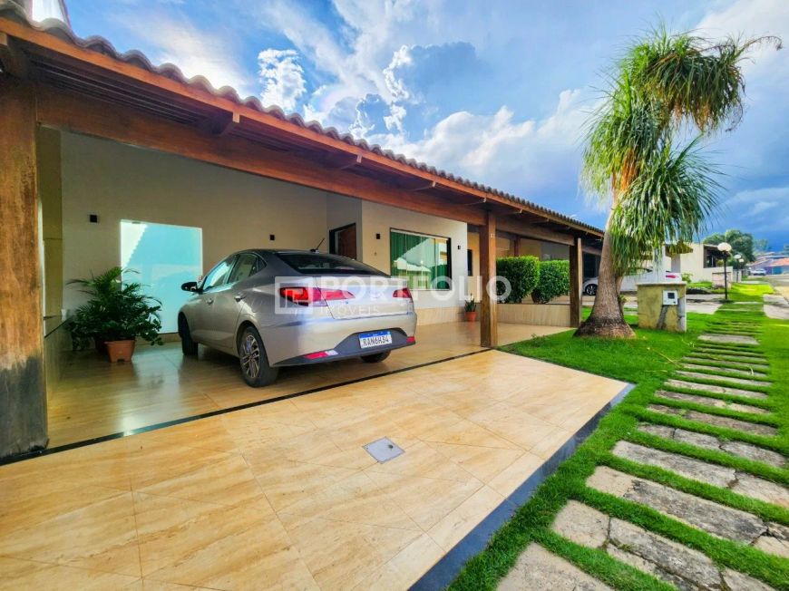 Casa de 2 quartos à venda, 185 m² por R$ 650.000 - Chácaras São Pedro - Aparecida de Goiânia/GO