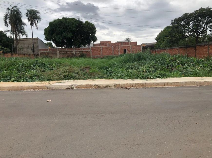 LOTE Lote à Venda, 516.04 por R$ 255.000 no setor Vila Oliveira FL27008