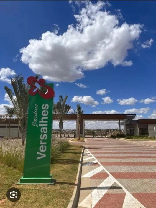 Lote Jardins Versalhes Lote à Venda, 211.2 por R$ 250.000 no setor Jardins Versalhes IN25469