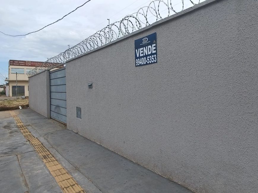 Lote/Terreno Comercial para venda possui 363 m² ,Plano,enfrente ao INSS Oport. - Ap de Goiânia - GO