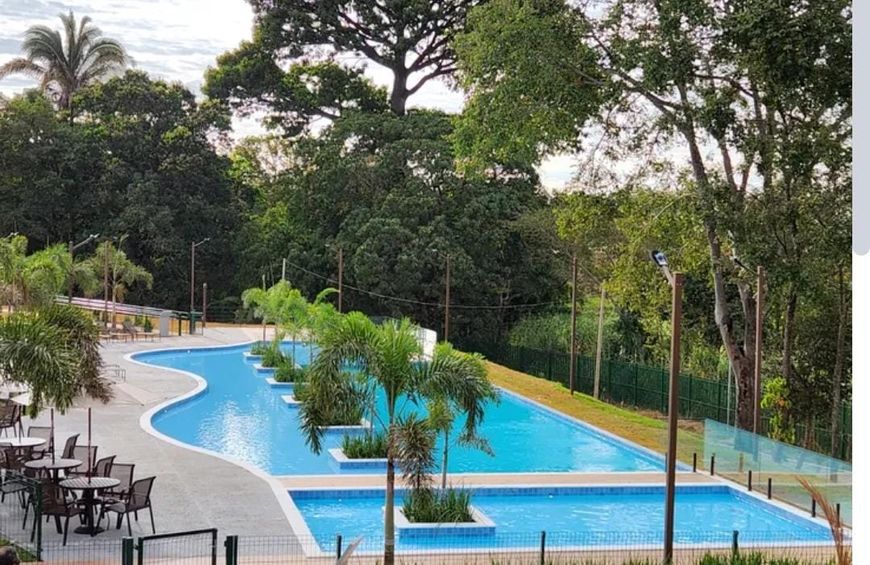 Ágio Lote de esquina, frente pra mata Lote à Venda, 384.15 por R$ 422.565 no setor Polo Empresarial