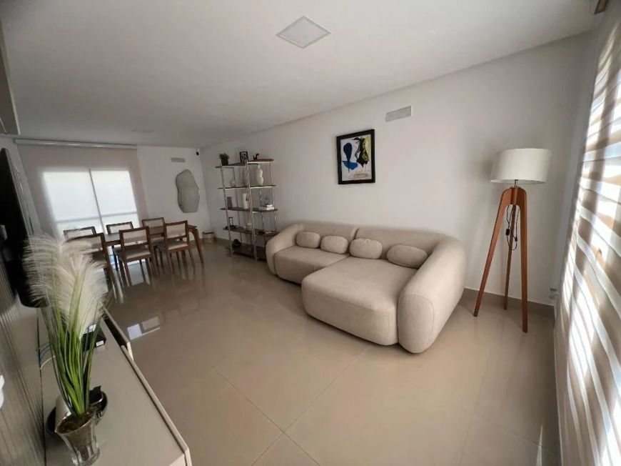 Sobrado de 156 m² com 03 suítes à venda por R$ 780.000 no Setor Vila Maria - Aparecida de Goiânia/GO