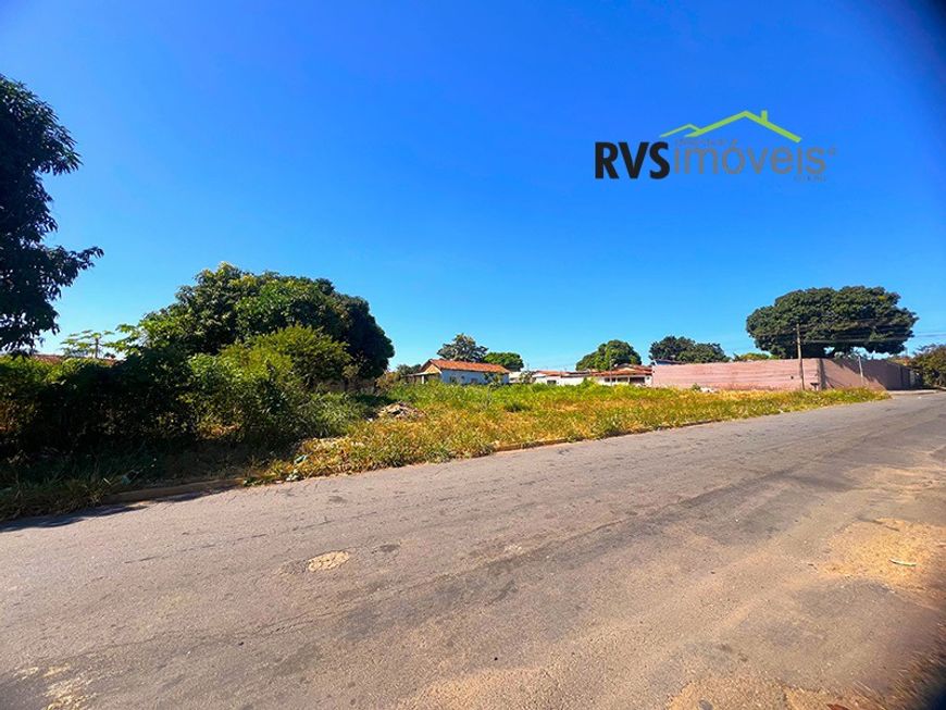 Lote à venda no Village garavelo ll