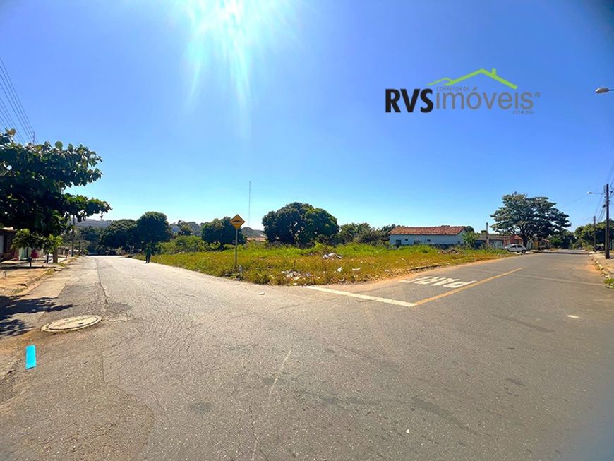 Lote à venda no Village garavelo ll