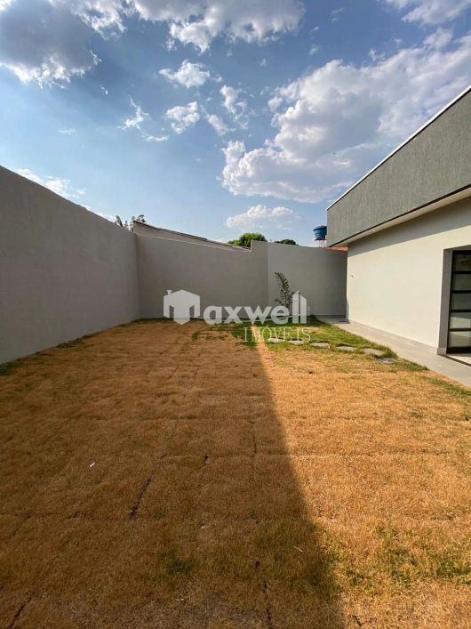 Casa sozinha em um lote Serra Dourada, ambientes amplos, abaixo do preço de mercado em Aparecida de