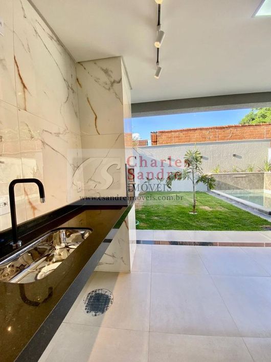 Casa para Venda em Aparecida de Goiânia, Jardim Helvécia, 4 dormitórios, 4 suítes, 5 banheiros, 4 va