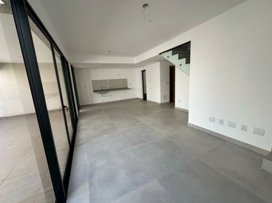 Sobrado de 3 suítes à venda, 166 m² por R$ 1.151.000,00 - Jardins Lyon - Aparecida de Goiânia/GO