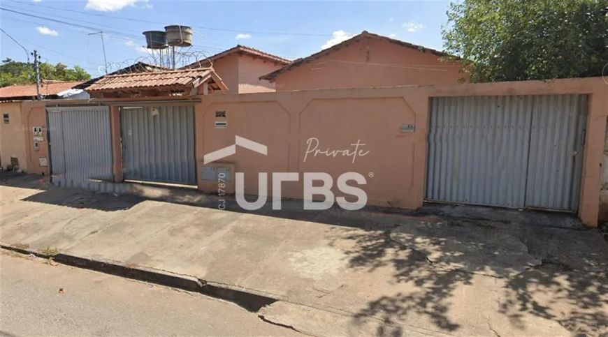 Terreno espaçoso de 375m² no Parque Real