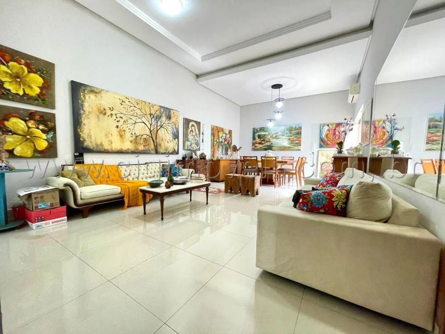 Casa Cond. Fechado Aparecida de Goiânia Goiás