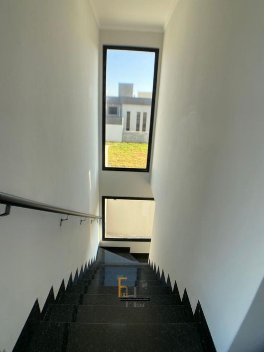 CASA NO JARDIM CRISTAL I 176.72 I ACABAMENTO PREMIUM I 3 SUITES I AREA GOUMET I 4 VAGAS I, GO