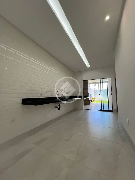 Casa 3 Quartos - Jardim Helvécia codigo: 102193