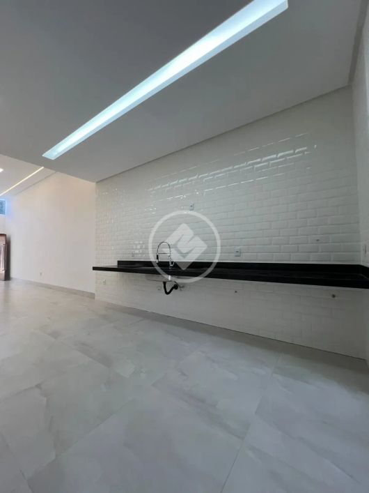 Casa 3 Quartos - Setor Jardim Helvécia codigo: 102214