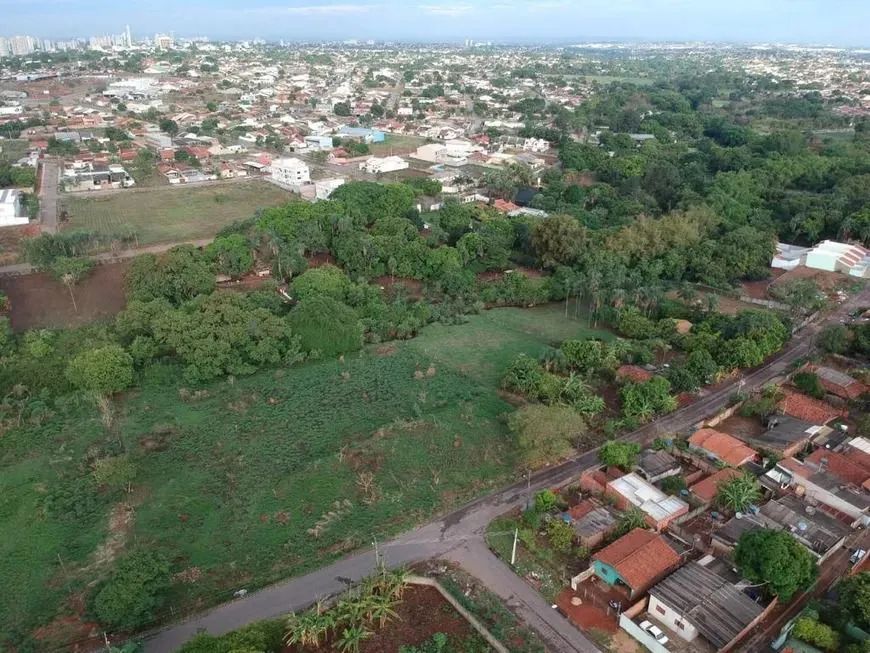 TERRENO NO JARDIM HELVÉCIA Área / Terreno à Venda, 2585 por R$ 450.000 no setor Jardim Helvécia ST27