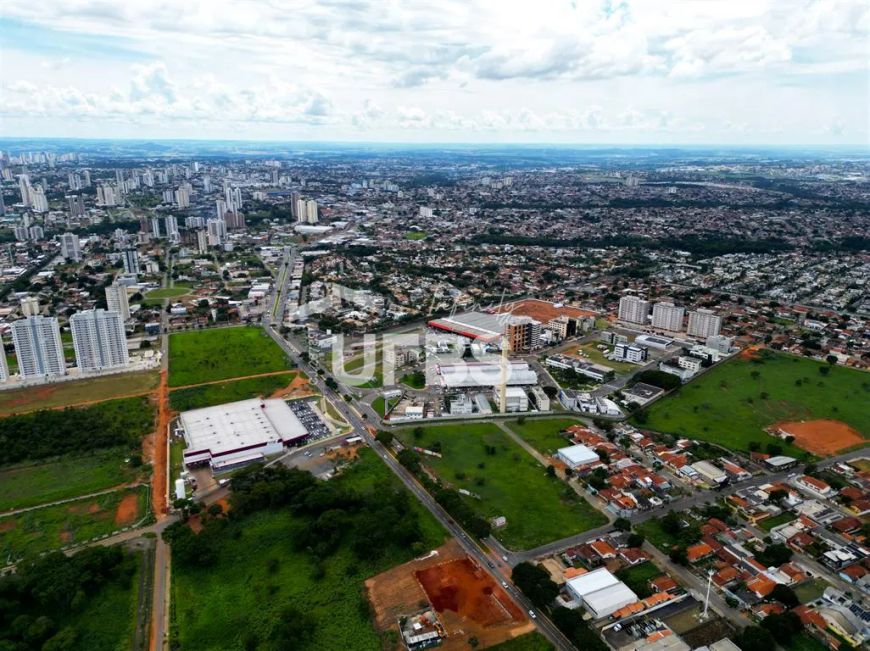 0 - Terreno Comercial
