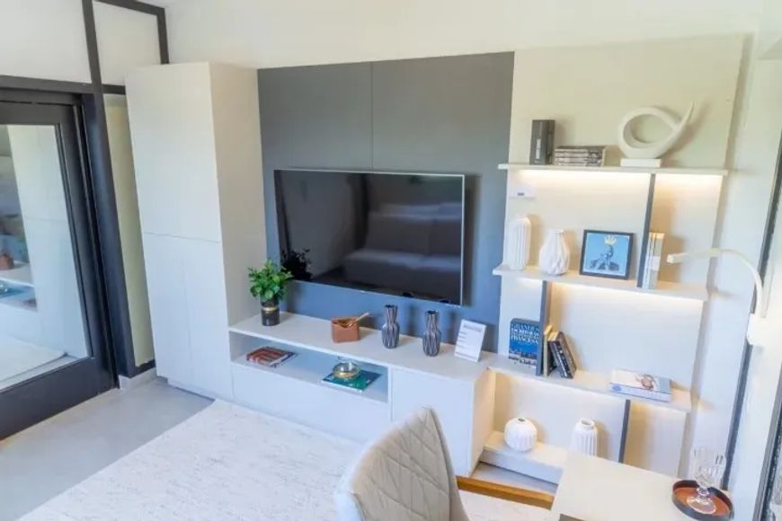 Ágio Casa a venda em condomínio fechado Jardins Marselha Casa em Condomínio com 4 Quarto(s) e 4 banh