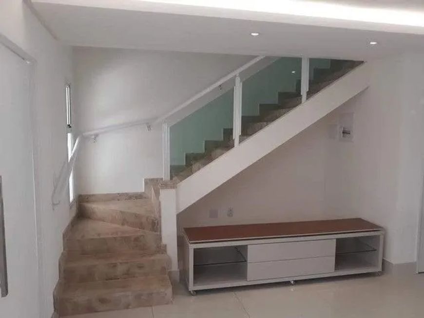 Sobrado em Aparecida de Goiânia
