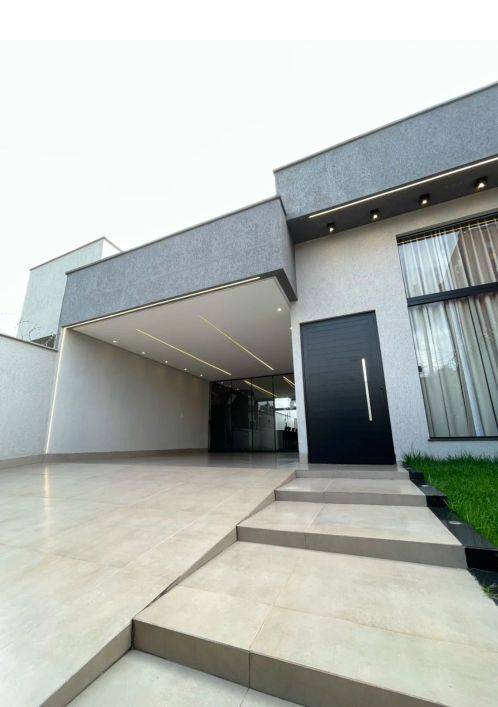 Imóvel para venda possui 240 metros quadrados com 3 quartos