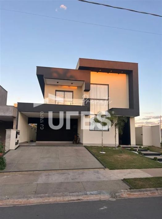 Parqville Pinheiros - Casa de Condomínio 3 quartos, sendo 3 suítes