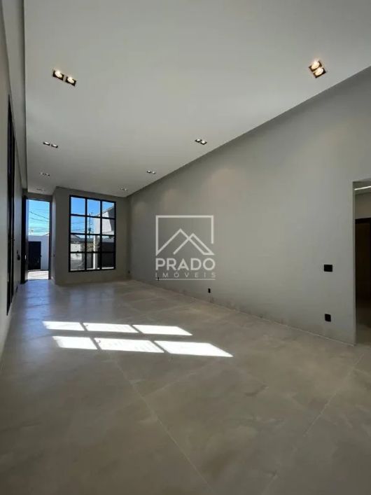 Casa à venda com 3 quartos, Jardim Luz, Aparecida de Goiânia, Goiás