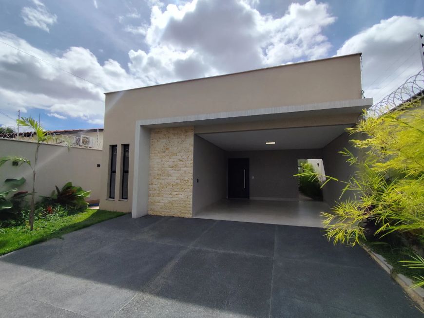 Térrea para venda com 240 metros quadrados com 3 quartos