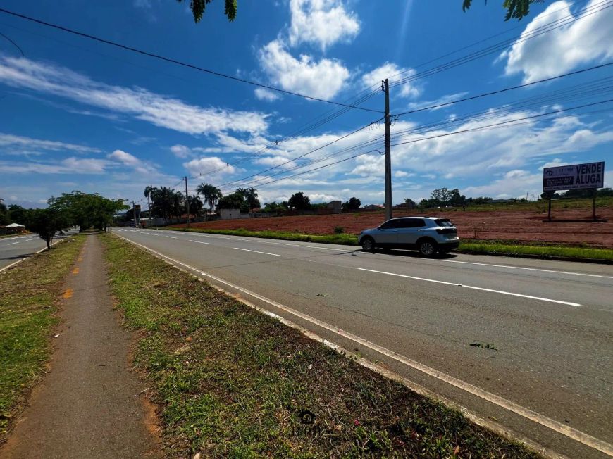 Área 20.800,00 m² - Chácara São Pedro - 02 frentes - Av Jatai/W01