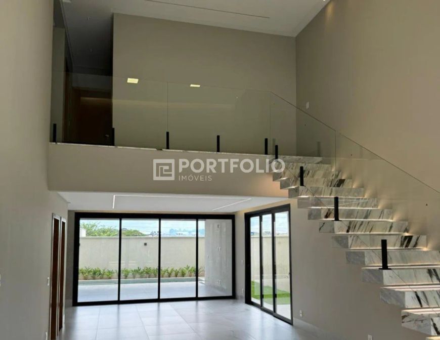 Sobrado de 4 suítes à venda, 274 m² por R4 1.950.000 - Parqville Jacarandá - Aparecida de Goiânia/GO