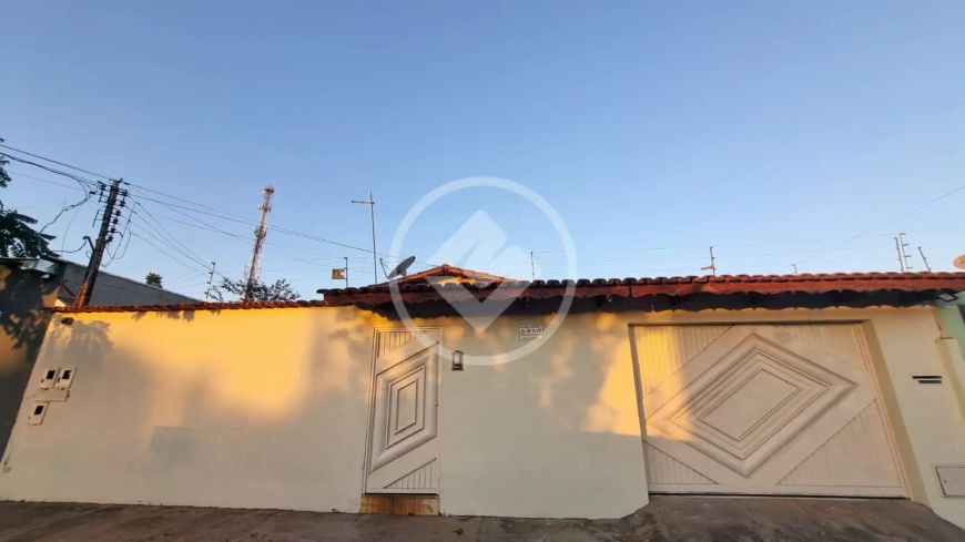 Casa Avenida Graça Aranha Cidade satélite São Luiz Aparecida de Goiânia. codigo: 72419