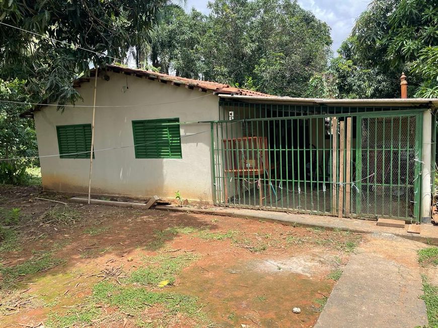 Terreno Jardins Veneza Área / Terreno à Venda, 3675 por R$ 1.200.000 no setor Jardim Veneza AD9582