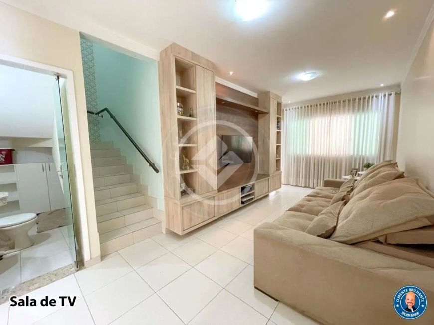 REF: OFFICE2750 Casa no setor Vila Brasília sendo 3 quartos, com 232m²,Aparecida de Goiânia-GO codig