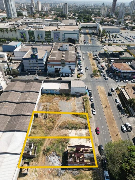 Imóvel para venda possui 419 m² em Jd. Luz - Aparecida de Goiânia - GO