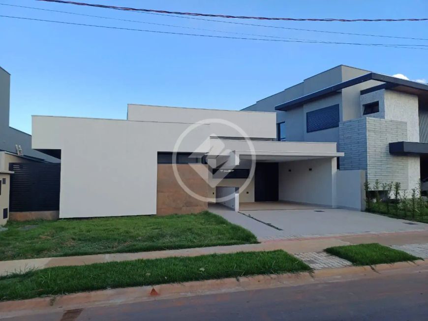 REF: Office2491 Casa no Parque Ville Jacarandá, sendo 3 suítes com 206m², Aparecida de Goiânia-GO co