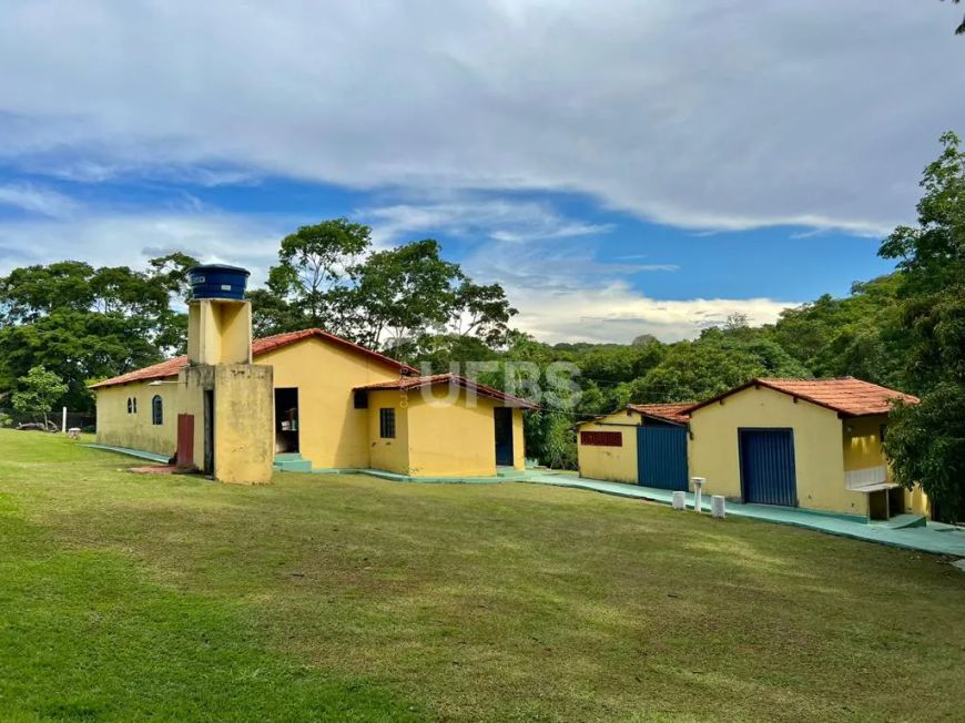 Chácara Dalles - Chácara 3 quartos, sendo 3 suítes
