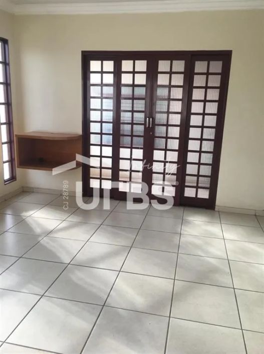 Prédio á venda no Jardim Nova Era