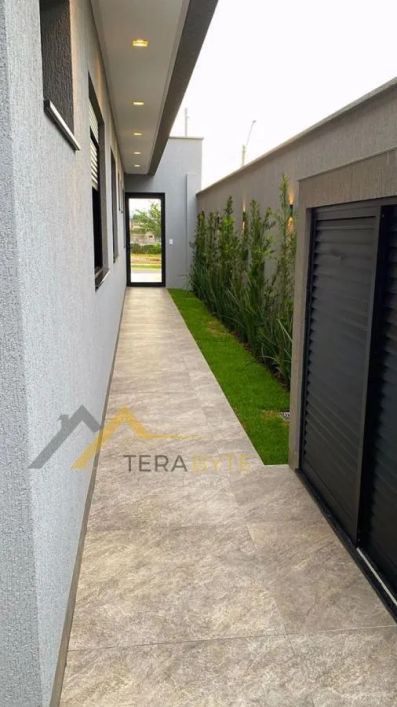 Casa em Condomínio para Venda em Aparecida de Goiânia, Residencial Parqville Jacarandá, 3 dormitório