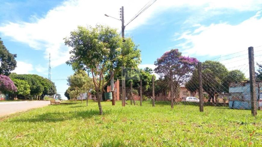 Área Comercial em Aparecida de Goiânia Área / Terreno à Venda, 100 por R$ 2.000.000 no setor Jardim