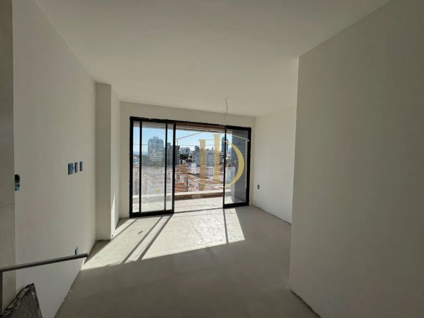RIO VERMELHO BEACH CLASS - Vendo studio, andar alto