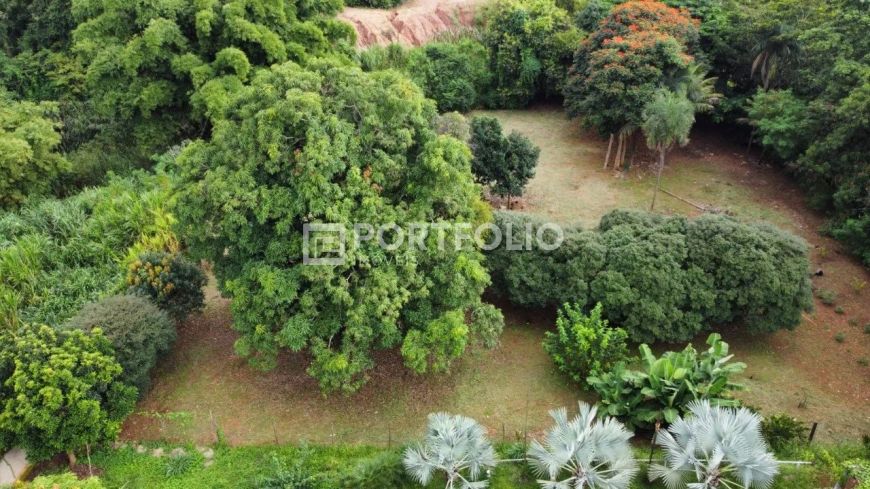 Chácara à venda no Parque Primavera em Aparecida de Goiânia/GO
