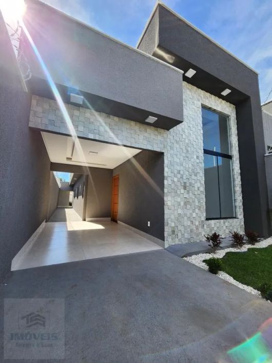 Casa para Venda em Aparecida de Goiânia, Cardoso, 3 dormitórios, 1 suíte, 3 banheiros, 3 vagas