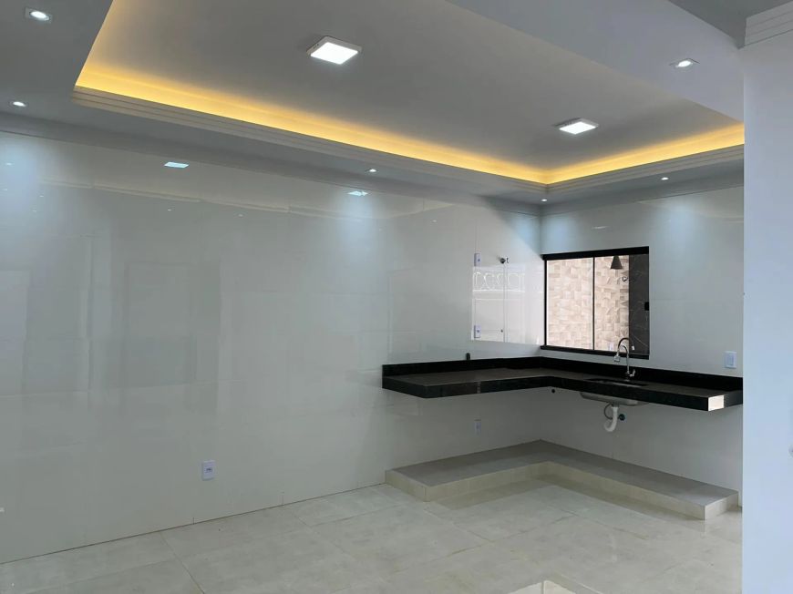 LINDA CASA 3 QTS 2 SUÍTES ESPAÇO GOURMET PISCINA
