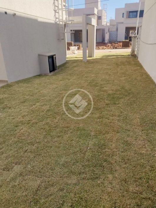 Sobrado Jardins Marselha codigo: 76323