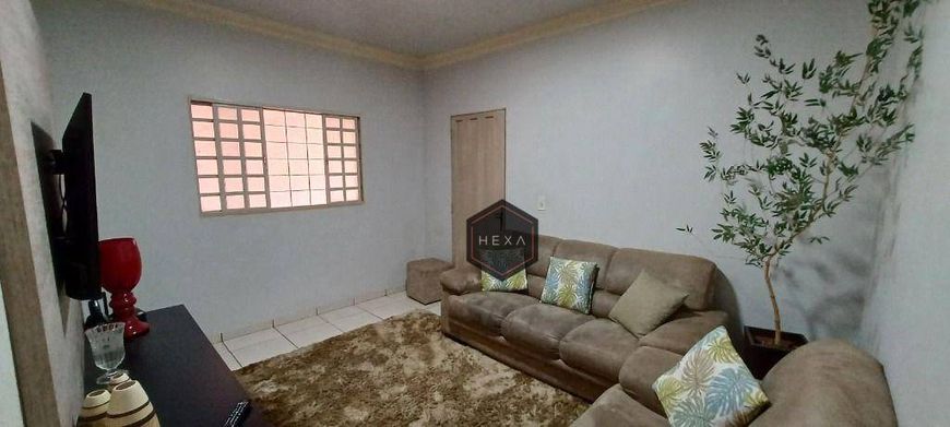 Casa com 3 dormitórios à venda, 200 m² por R$ 580.000,00 - Parque Veiga Jardim - Aparecida de Goiâni
