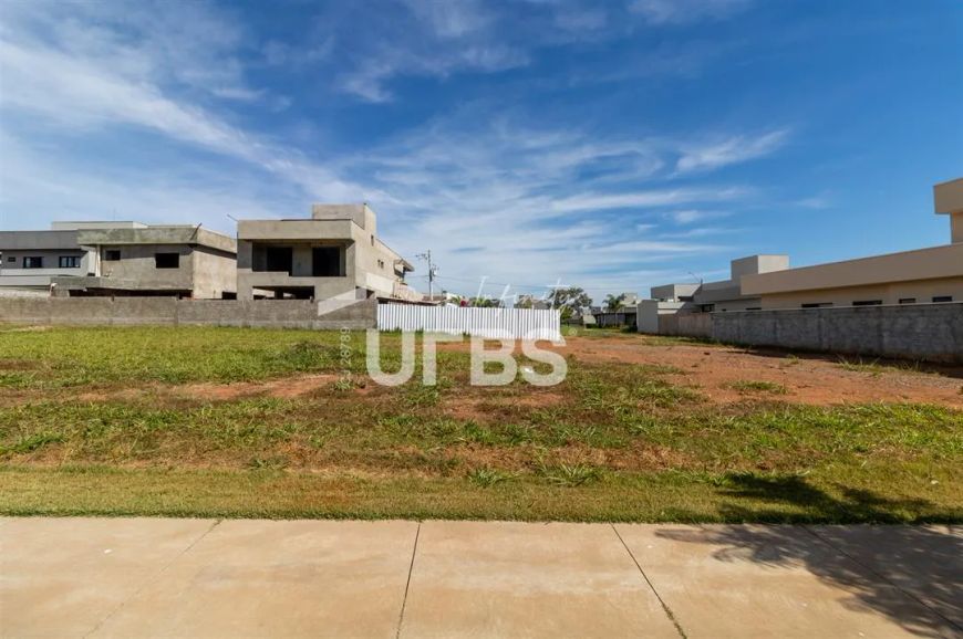 Lote Condominio Parqville Jacarandá