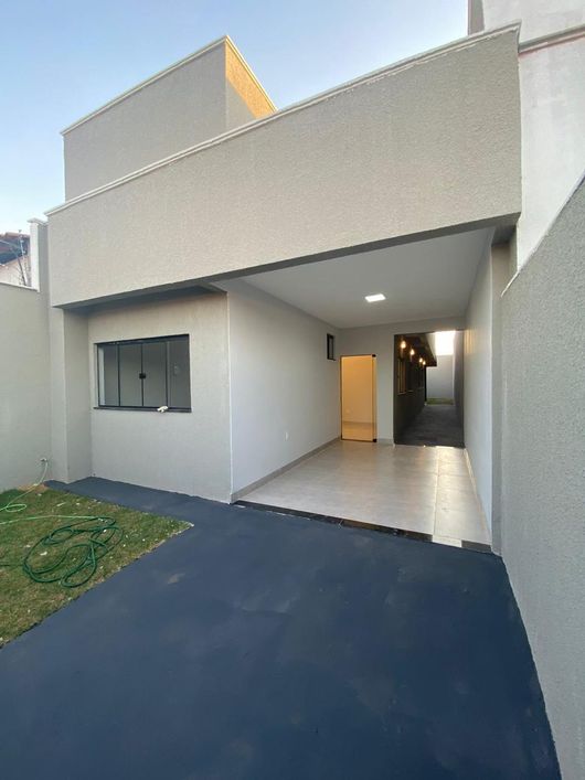 Térrea para venda possui 102 metros quadrados com 3 quartos