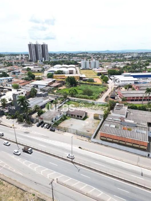 Área Comercial BR-153 - 2.250m²