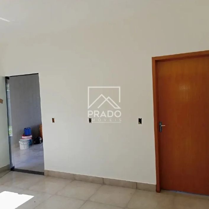 Casa à venda com 2 quartos, Parque Ibirapuera, Aparecida de Goiânia, Goiás