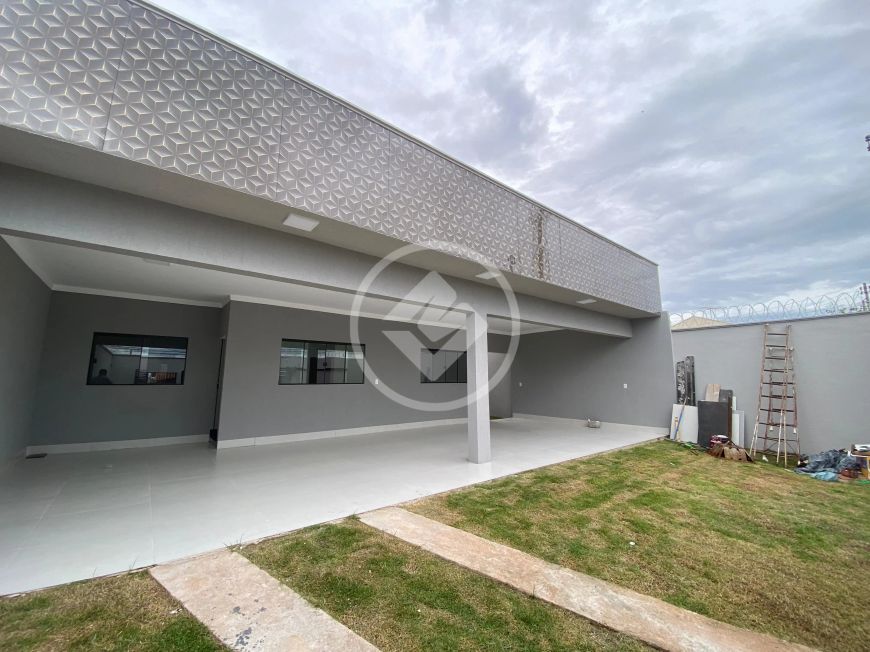 Casa 3 quartos a 6 minutos do Buriti shopping! codigo: 99086