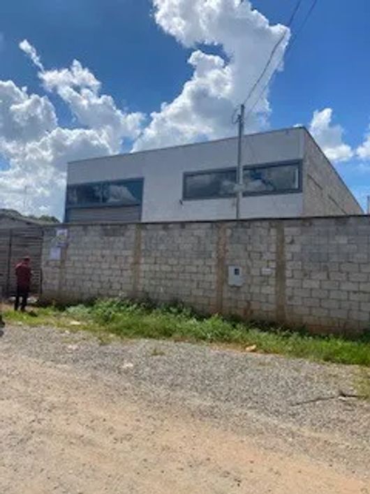 Comercial para Venda em Aparecida de Goiânia, Jardim Eldorado, 2 banheiros