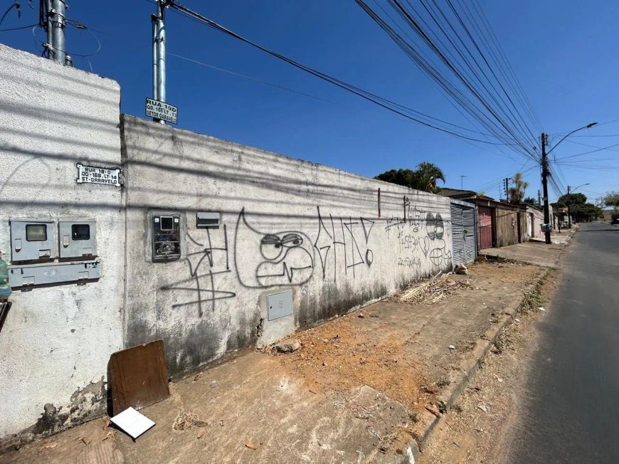 Lote - Rubens Moura Gonçalves Lote à Venda, 360 por R$ 230.000 no setor Setor Garavelo Residencial P