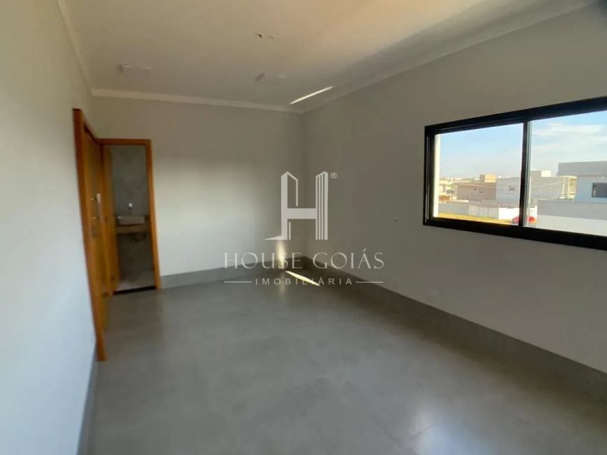 CASA A VENDA NO PARQVILLE JACARANDÁ